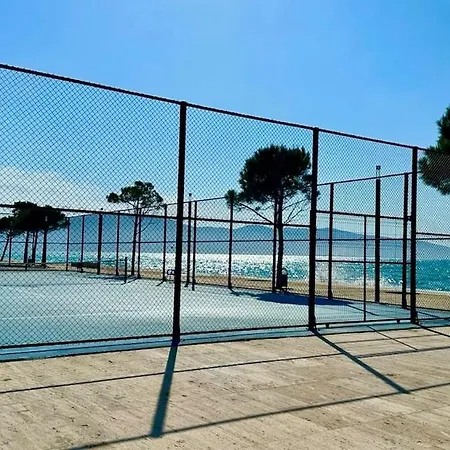 Lux * Vlorë